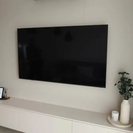 Axman Apartment